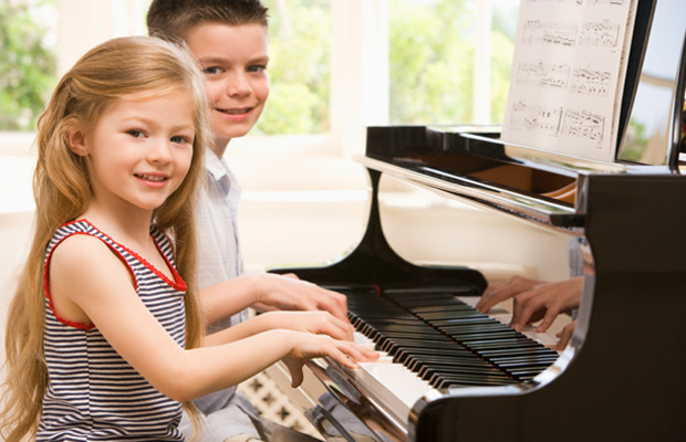 Piano Lessons Guide: Mastering The Basics
